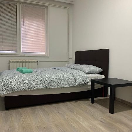 Private Rooms Belgrade Hostel Belgrado Exterior foto