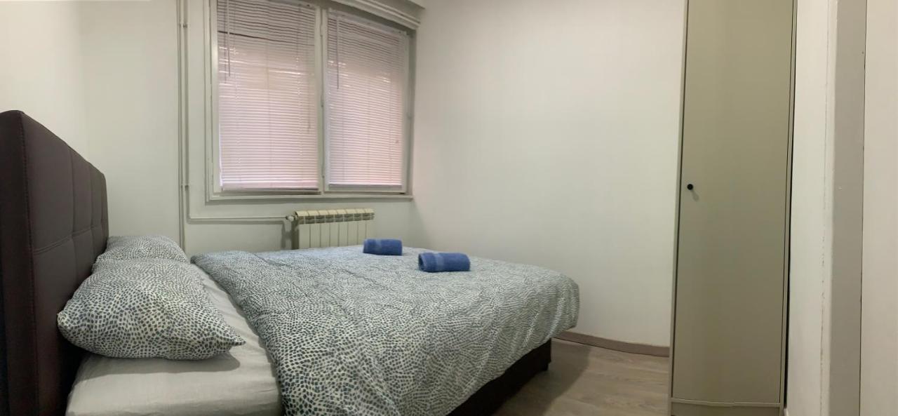Private Rooms Belgrade Hostel Belgrado Exterior foto