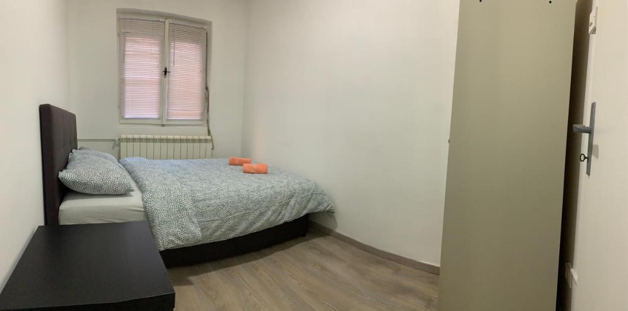 Private Rooms Belgrade Hostel Belgrado Exterior foto