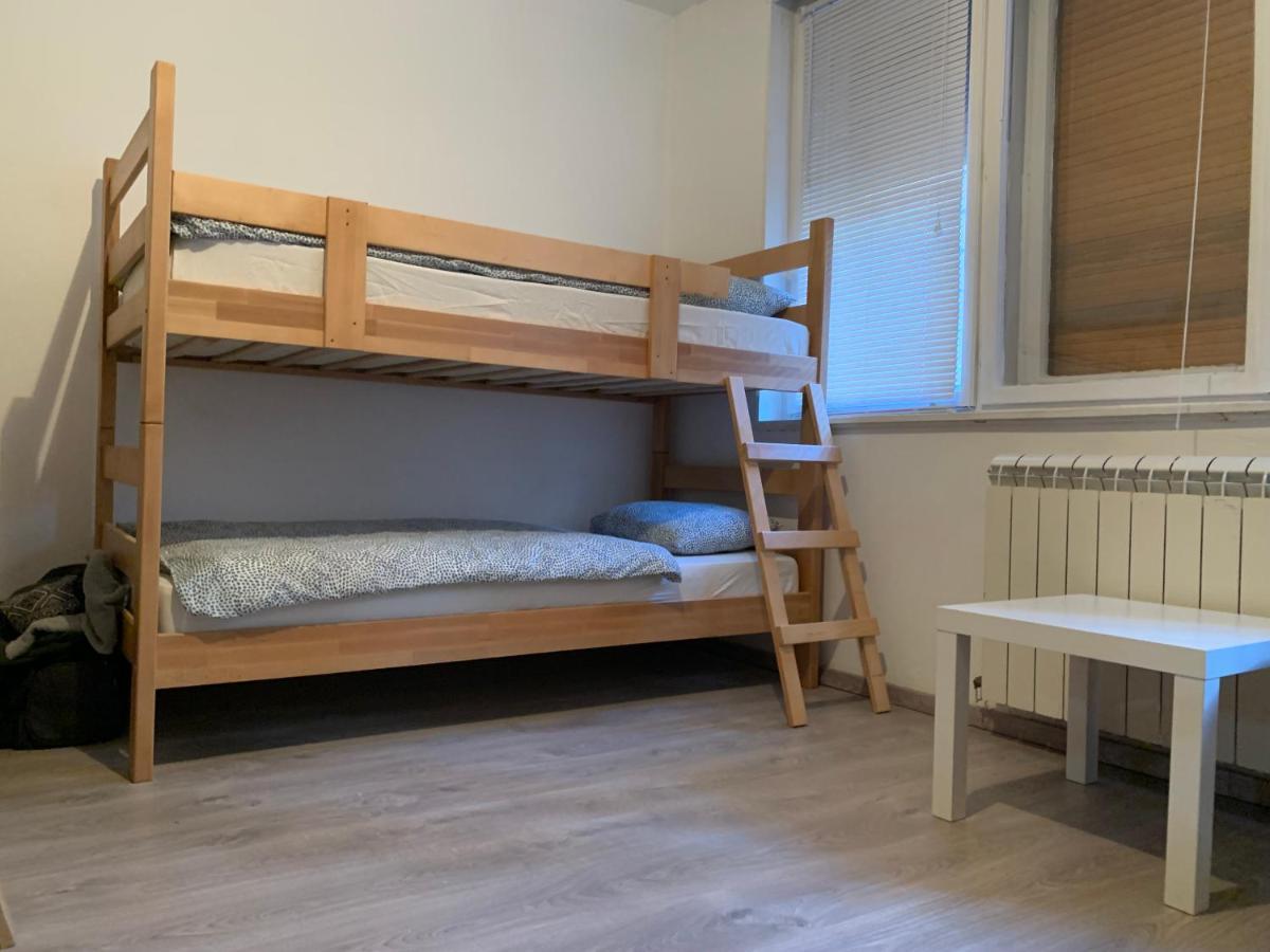 Private Rooms Belgrade Hostel Belgrado Exterior foto